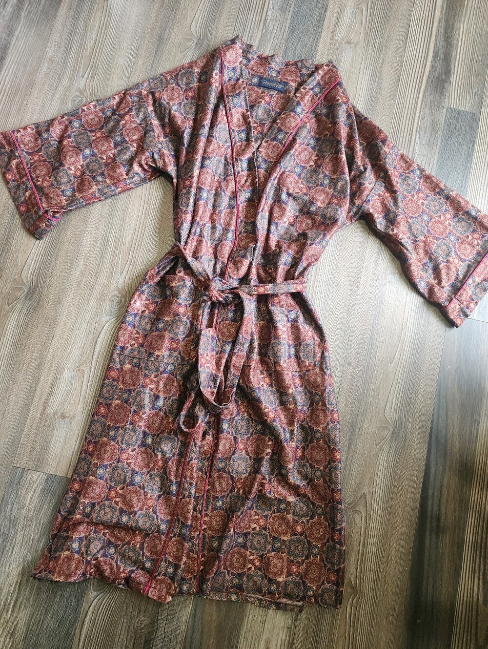 Vintage Oscar De La Renta Loungewear Robe 70s 80s Geometric Medallions Tie Front